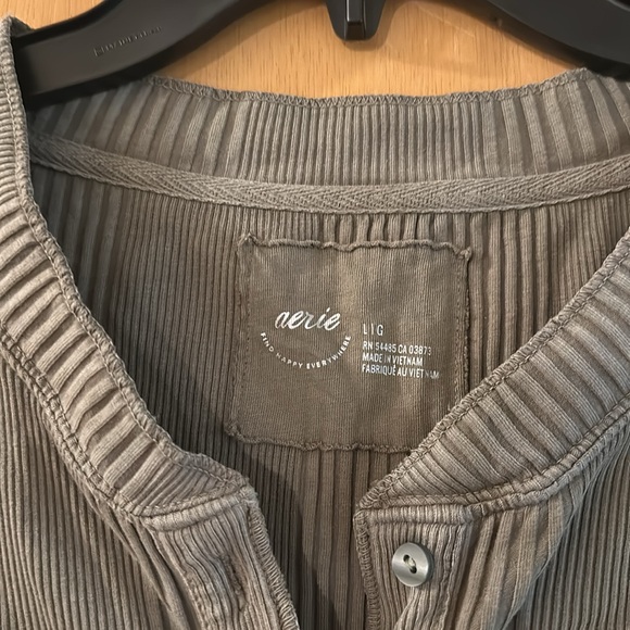 Aerie Women’s Road Trip Long Sleeve Henley Shirt Top Army Green Size Large - Picture 3 of 10